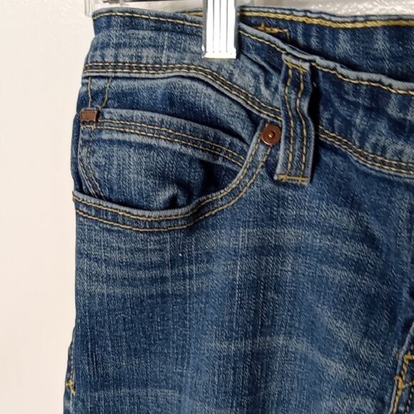 Levi Juniors 11/30 Demi Curve Low Rise Bootcut Skinny Classic Blue Jeans. Casual - Picture 4 of 9